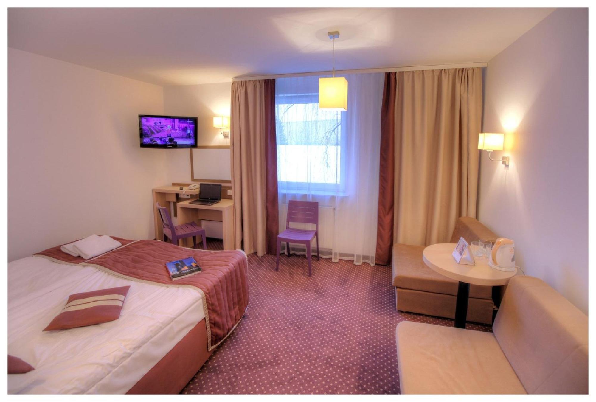 Arche Hotel Siedlce Quarto foto