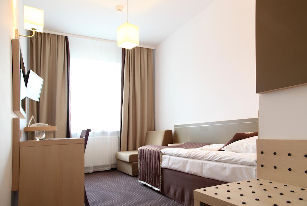 Arche Hotel Siedlce Quarto foto