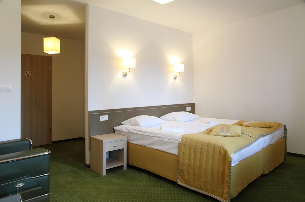 Arche Hotel Siedlce Quarto foto